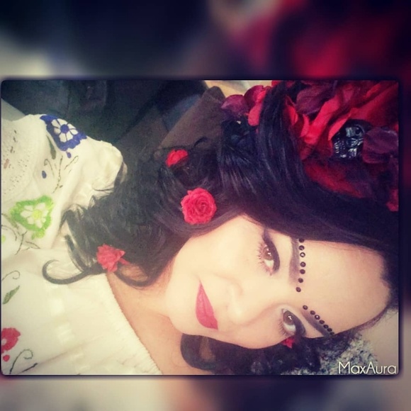 Meet your Posher, Lily - Picture 1 of 1